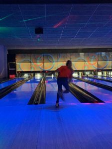 53f82328-56d7-409f-b7f4-55ea07a0f00cHvZ bowlen